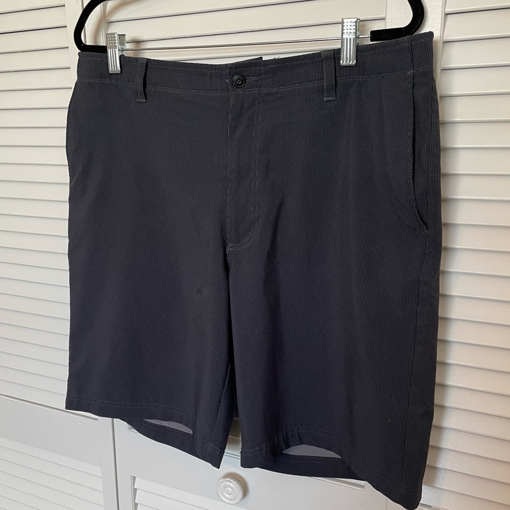 Golf America Men’s Shorts - Size 36